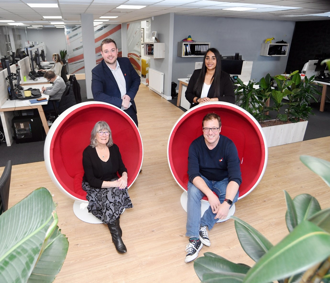 Leo Associates